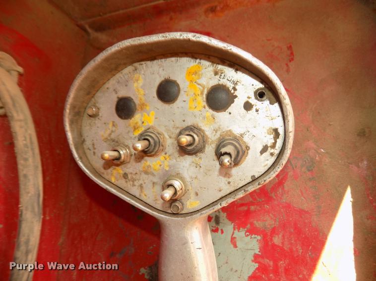 image for item DA3050 2001 Sterling M5500 Acterra service truck with crane