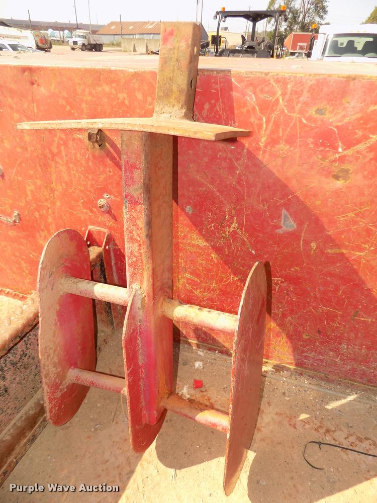 image for item DA3050 2001 Sterling M5500 Acterra service truck with crane