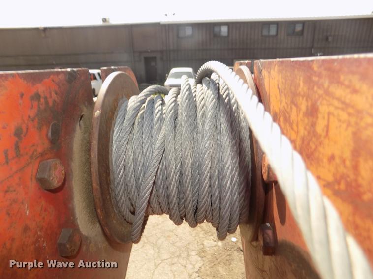 image for item DA3050 2001 Sterling M5500 Acterra service truck with crane