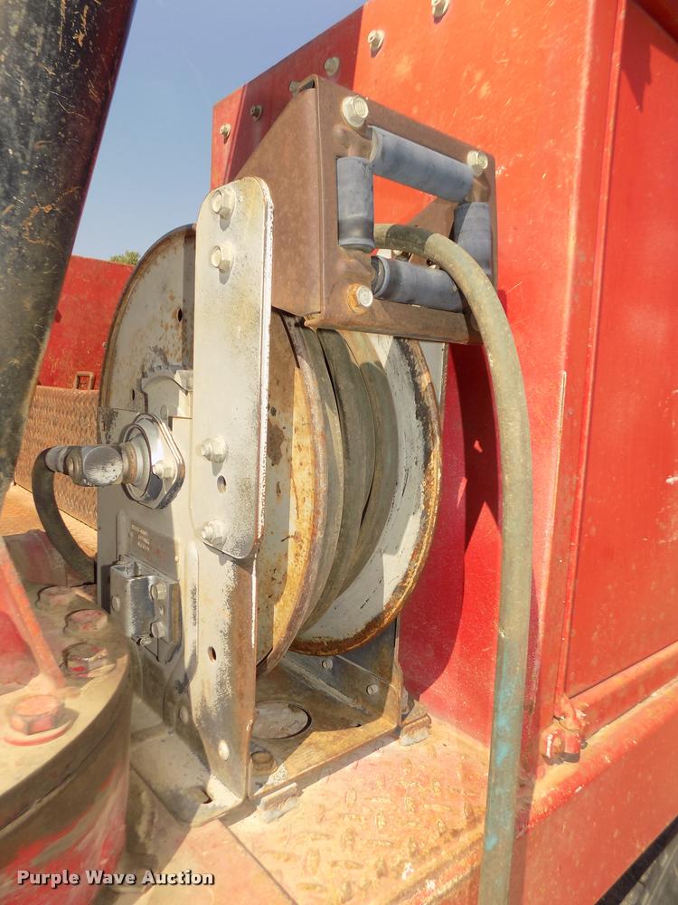 image for item DA3050 2001 Sterling M5500 Acterra service truck with crane