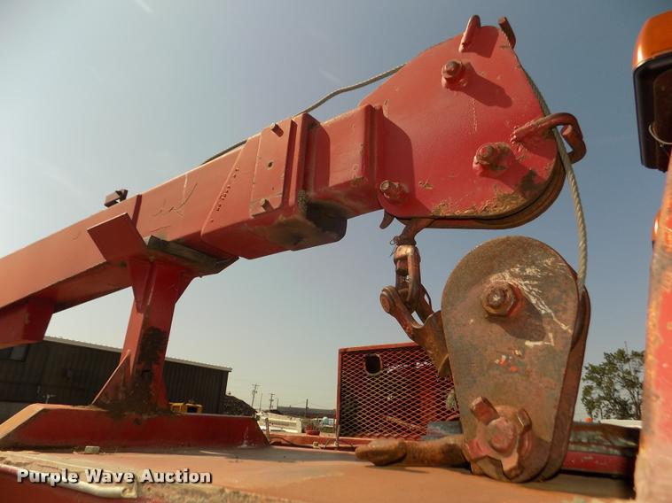 image for item DA3050 2001 Sterling M5500 Acterra service truck with crane