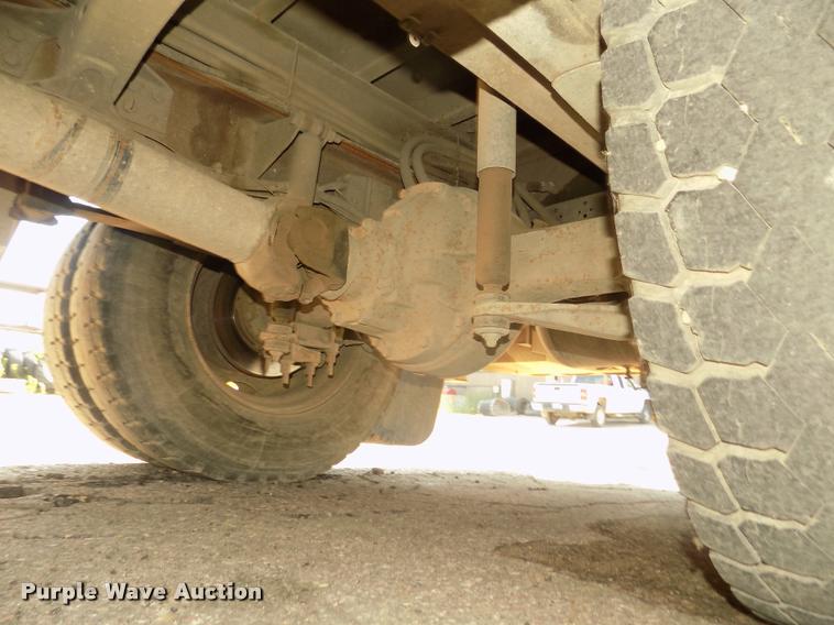 image for item DA3050 2001 Sterling M5500 Acterra service truck with crane