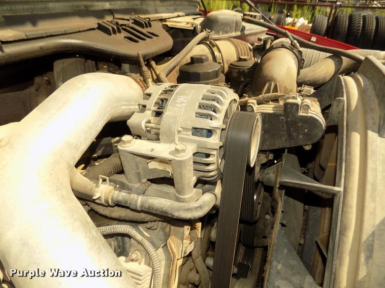 image for item DA3051 2004 Ford F550 Super Duty service truck with crane