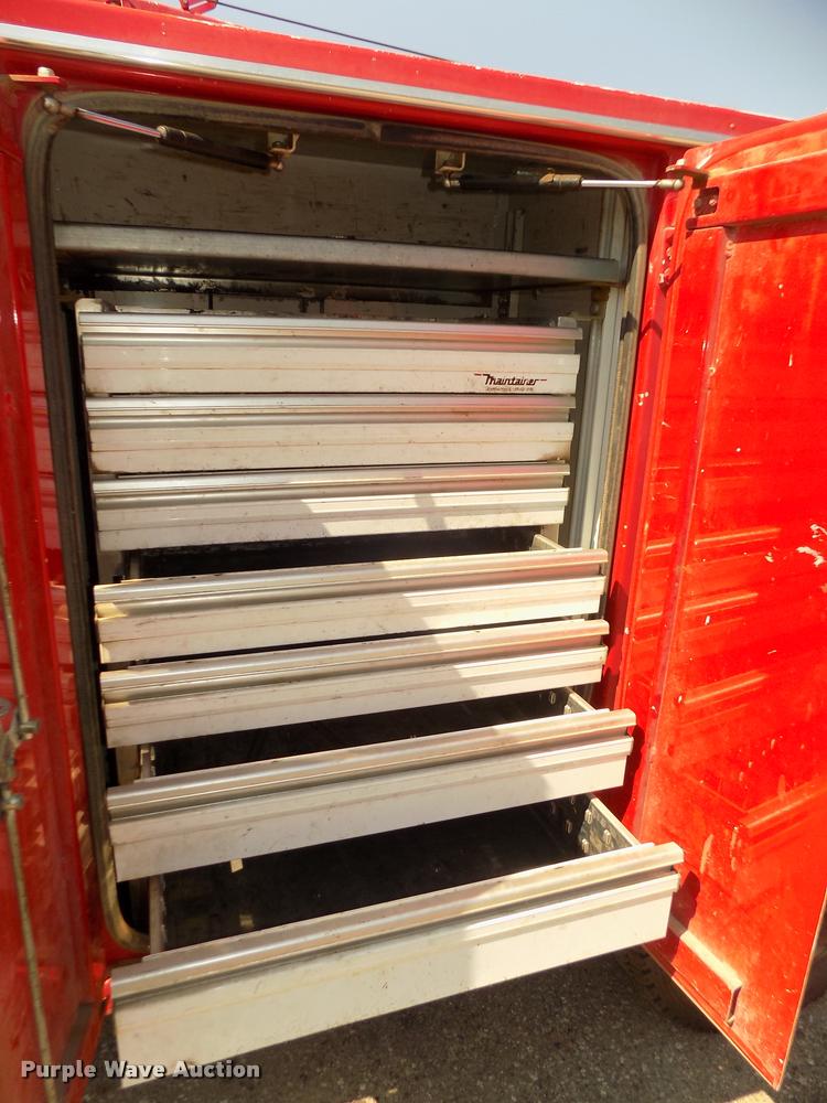 image for item DA3051 2004 Ford F550 Super Duty service truck with crane