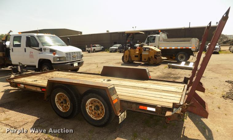 image for item DA3052 2004 Towmaster T12 equipment trailer