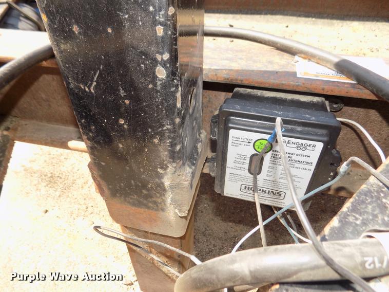 image for item DA3052 2004 Towmaster T12 equipment trailer