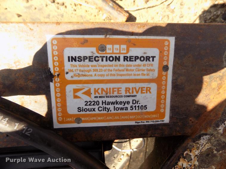 image for item DA3052 2004 Towmaster T12 equipment trailer