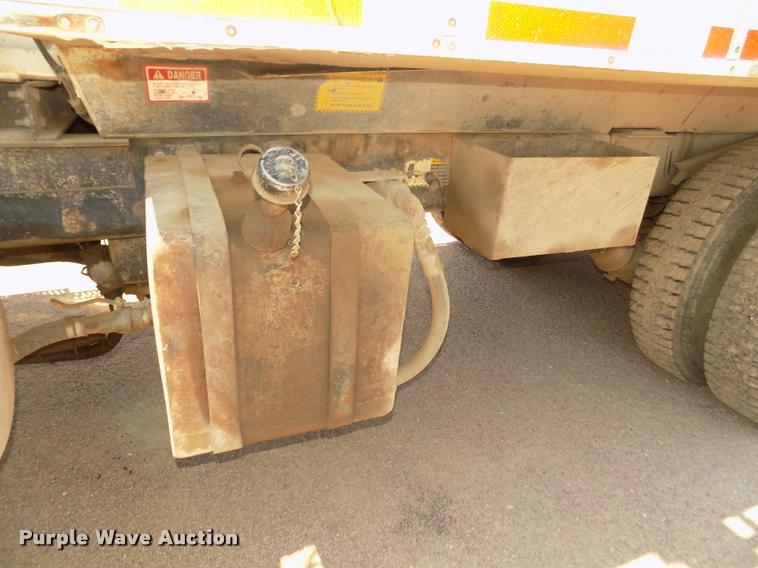 image for item DA3053 1991 Mack RD690S dump truck