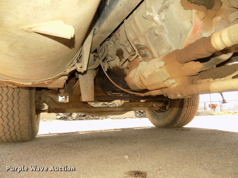 image for item DA3053 1991 Mack RD690S dump truck