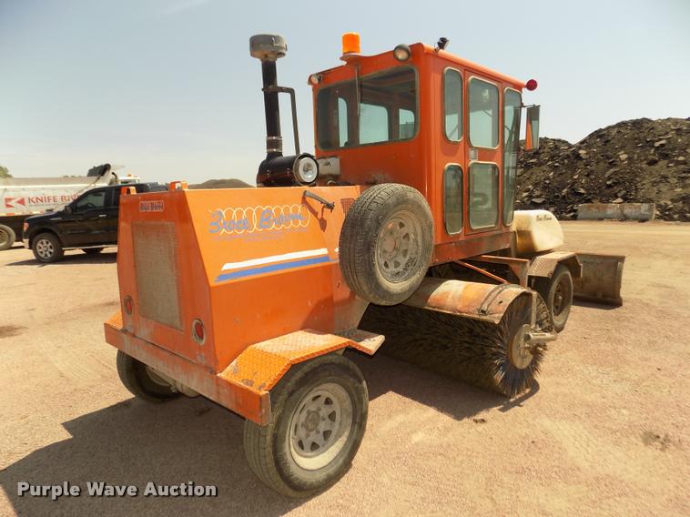 image for item DA3054 Broce RCT-350 pavement broom