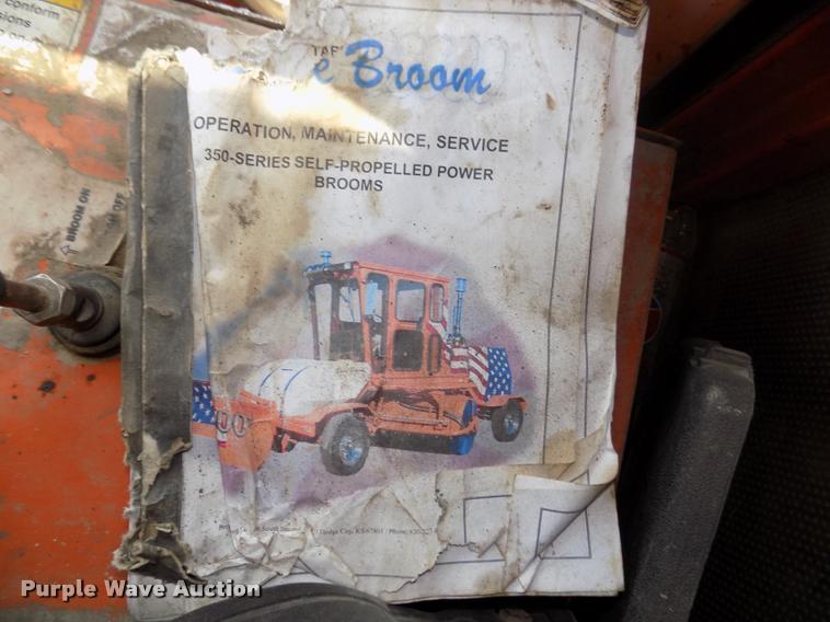 image for item DA3054 Broce RCT-350 pavement broom