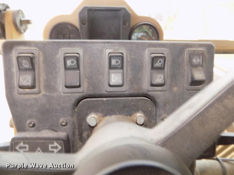 image for item DA3055 1997 Caterpillar 140H motor grader