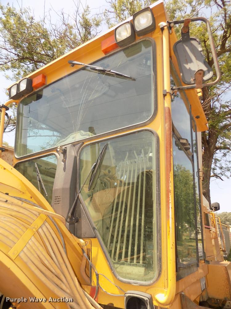 image for item DA3055 1997 Caterpillar 140H motor grader