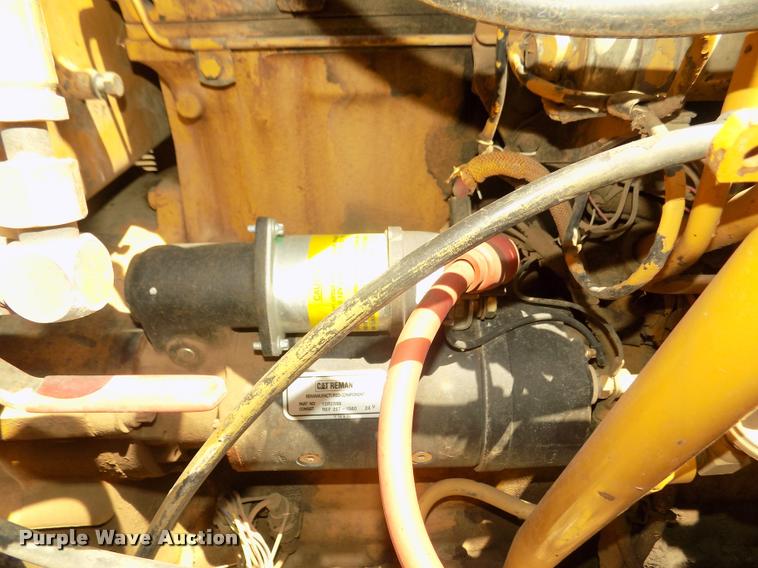 image for item DA3055 1997 Caterpillar 140H motor grader