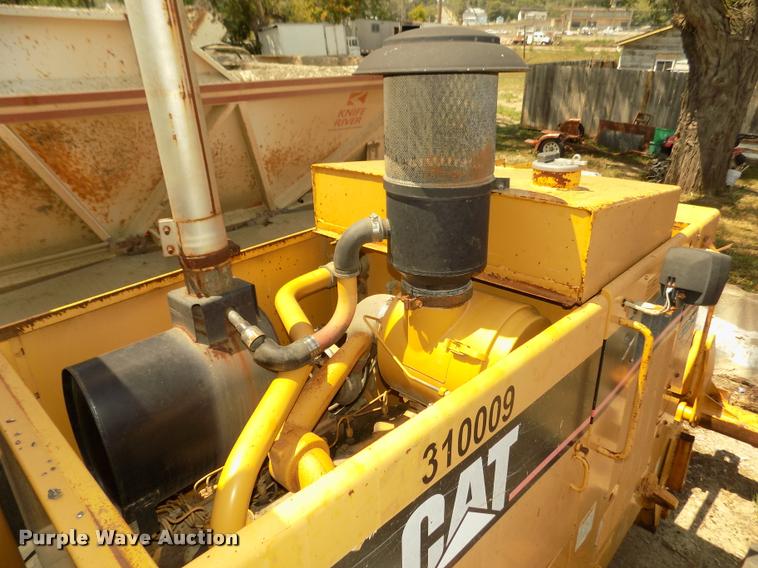 image for item DA3055 1997 Caterpillar 140H motor grader