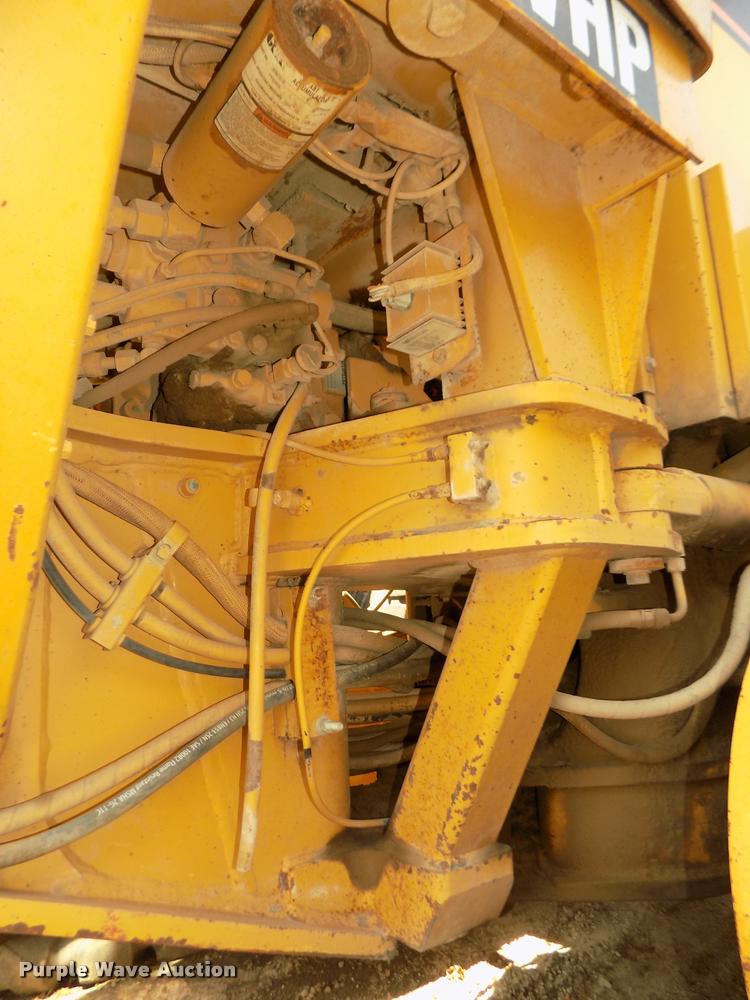 image for item DA3055 1997 Caterpillar 140H motor grader