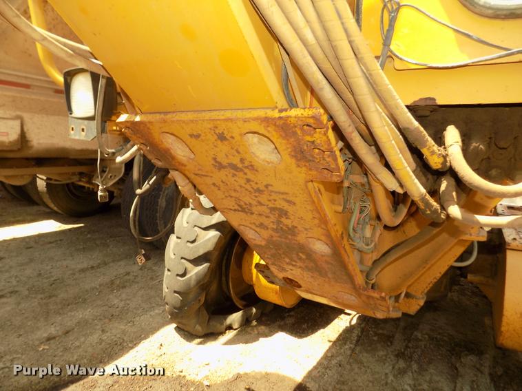 image for item DA3055 1997 Caterpillar 140H motor grader