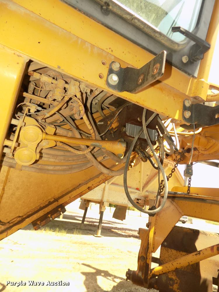 image for item DA3055 1997 Caterpillar 140H motor grader