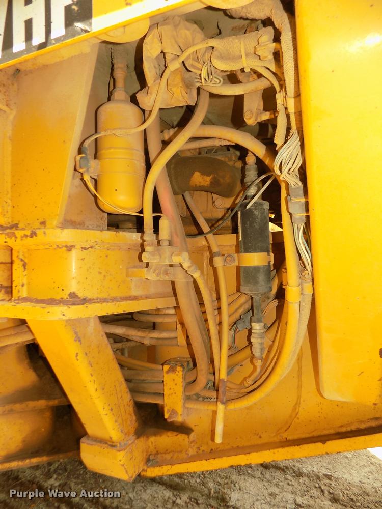 image for item DA3055 1997 Caterpillar 140H motor grader