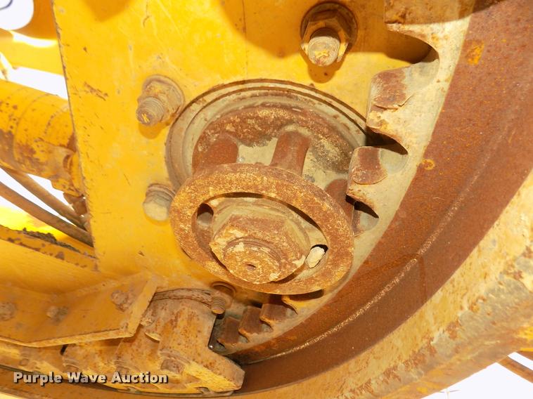 image for item DA3055 1997 Caterpillar 140H motor grader