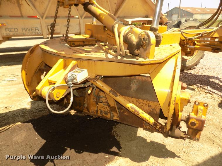 image for item DA3055 1997 Caterpillar 140H motor grader