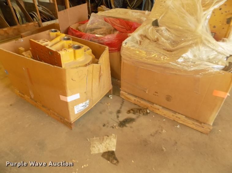 image for item DA3055 1997 Caterpillar 140H motor grader