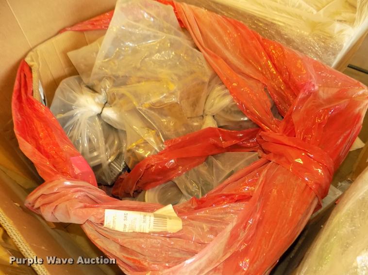 image for item DA3055 1997 Caterpillar 140H motor grader