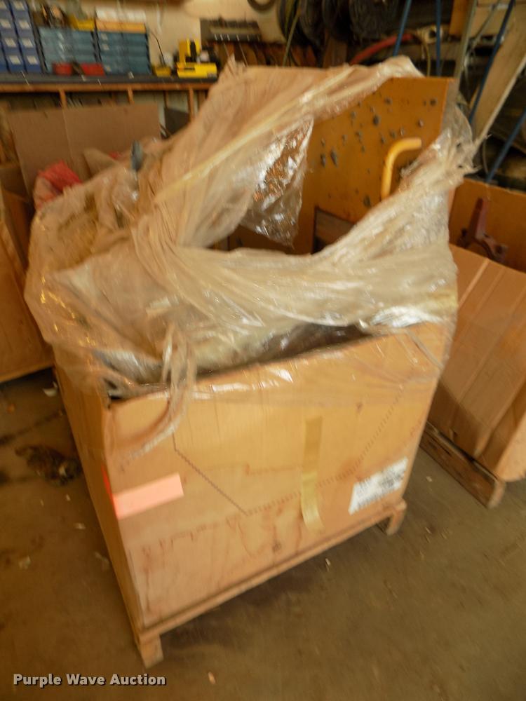 image for item DA3055 1997 Caterpillar 140H motor grader