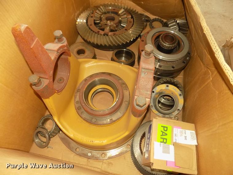 image for item DA3055 1997 Caterpillar 140H motor grader