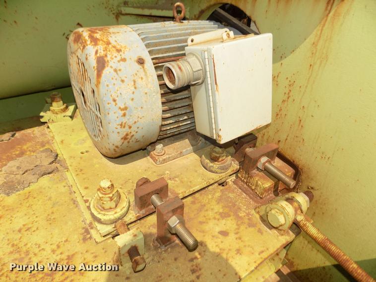 image for item DA3057 Railcar vibrator and hoist