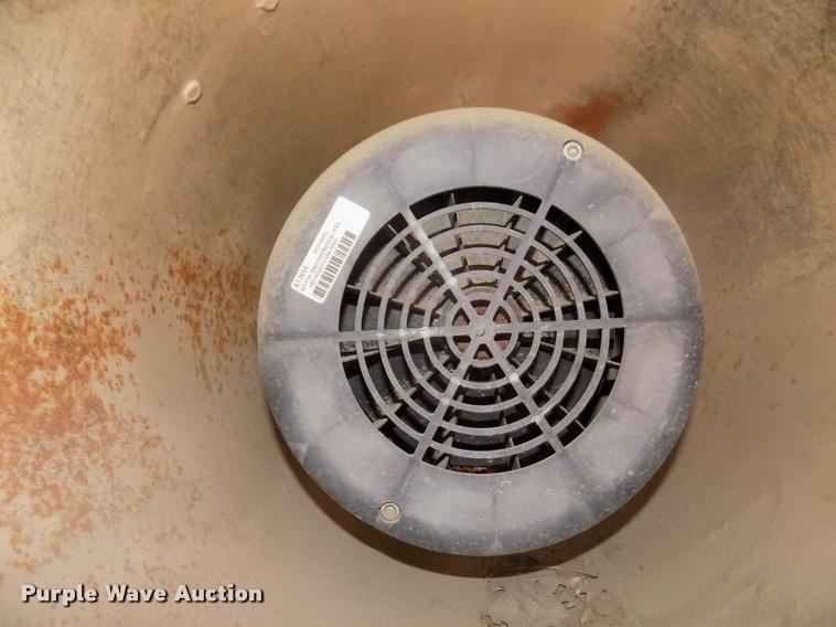 image for item DA3057 Railcar vibrator and hoist