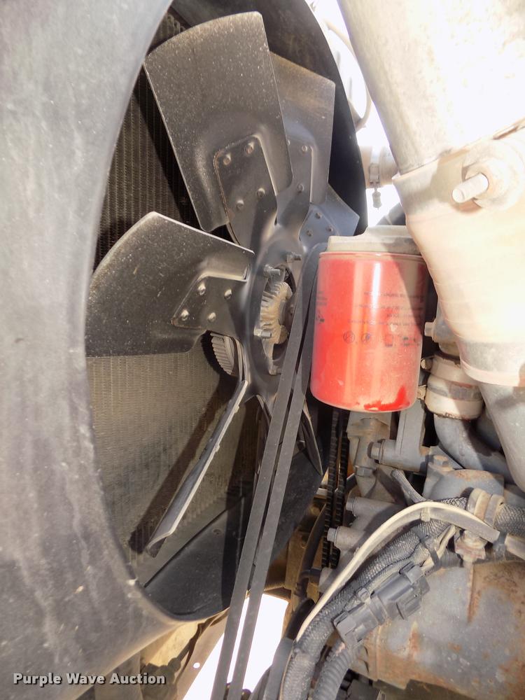 image for item DA3068 1994 Mack CH613 semi truck