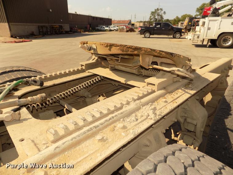 image for item DA3068 1994 Mack CH613 semi truck