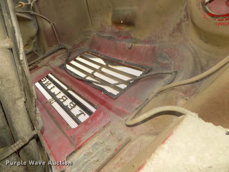 image for item DA3069 2001 Sterling M8500 Acerterra dump truck