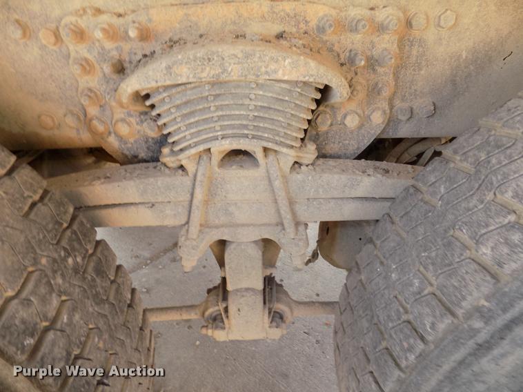 image for item DA3069 2001 Sterling M8500 Acerterra dump truck