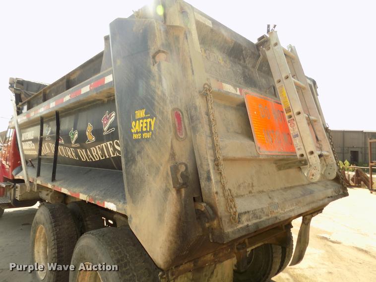 image for item DA3069 2001 Sterling M8500 Acerterra dump truck