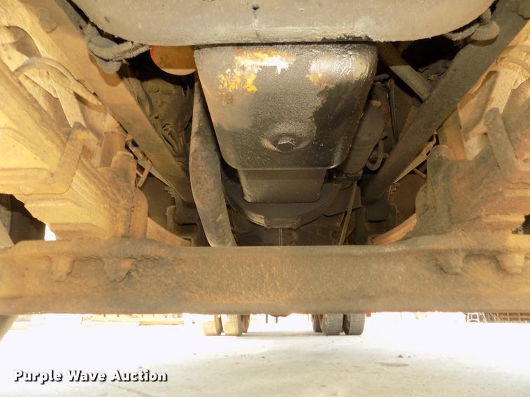 image for item DA3069 2001 Sterling M8500 Acerterra dump truck