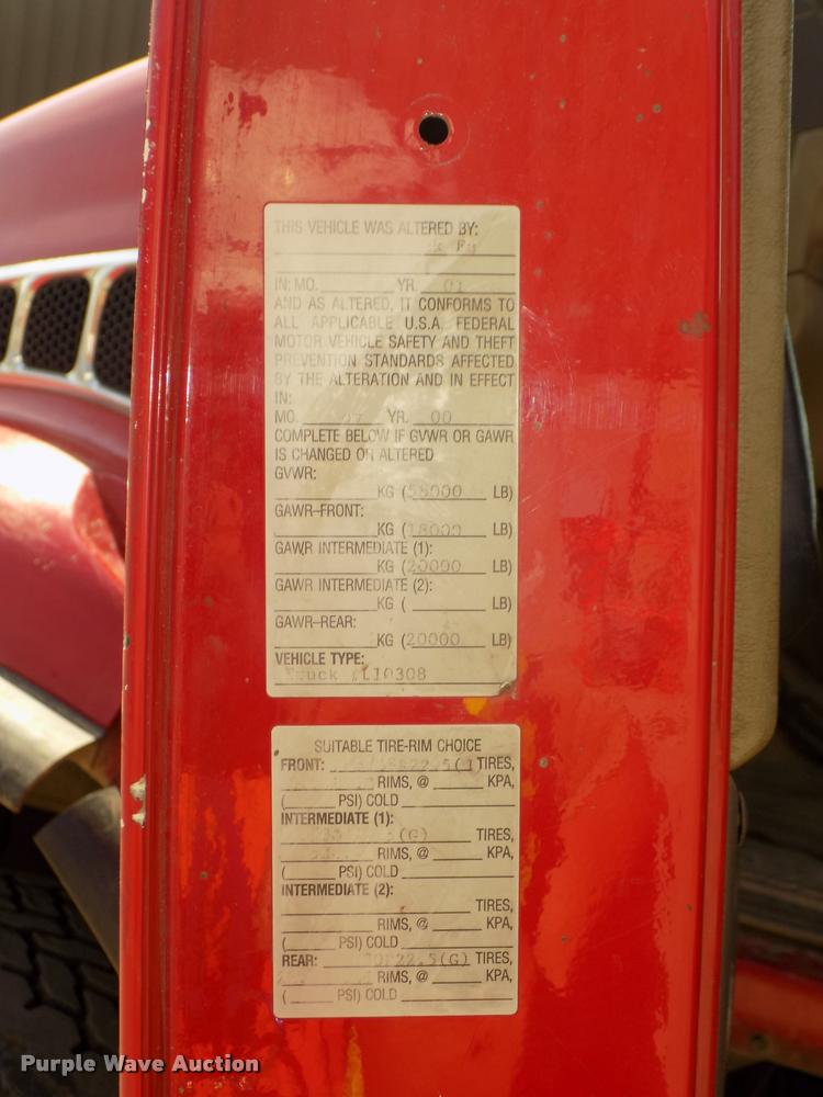 image for item DA3069 2001 Sterling M8500 Acerterra dump truck