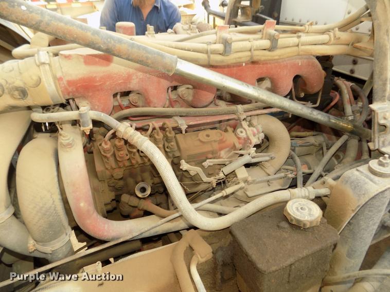 image for item DA3070 1989 Mack MS200P box truck