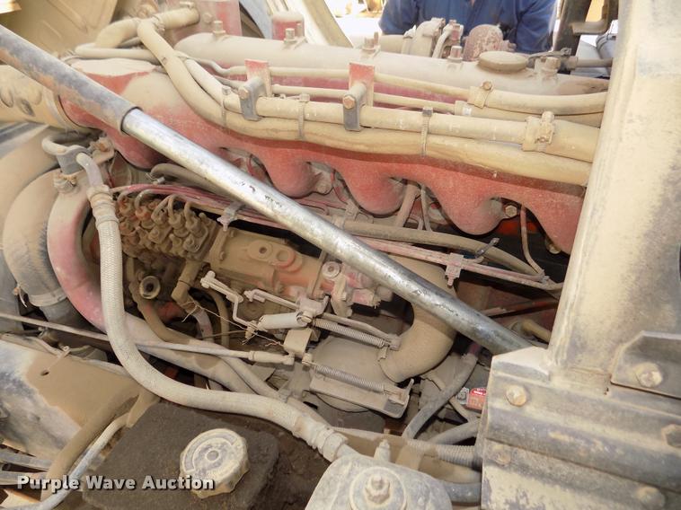 image for item DA3070 1989 Mack MS200P box truck