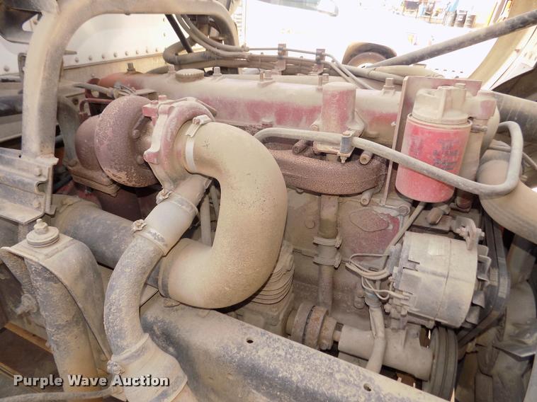 image for item DA3070 1989 Mack MS200P box truck