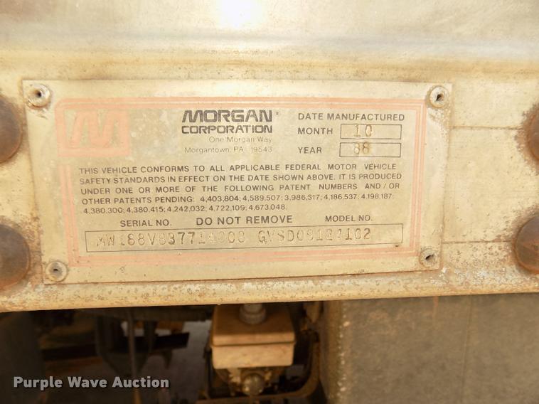 image for item DA3070 1989 Mack MS200P box truck