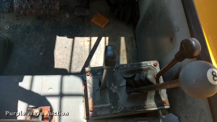 image for item DA5654 1995 JCB 506B Loadall telehandler