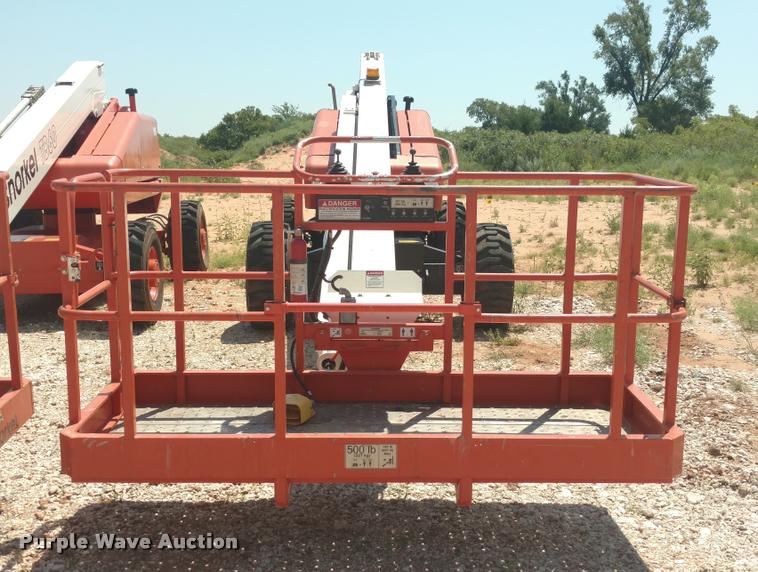 image for item DA5655 2014 Snorkel TB60 boom lift
