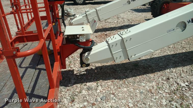 image for item DA5655 2014 Snorkel TB60 boom lift