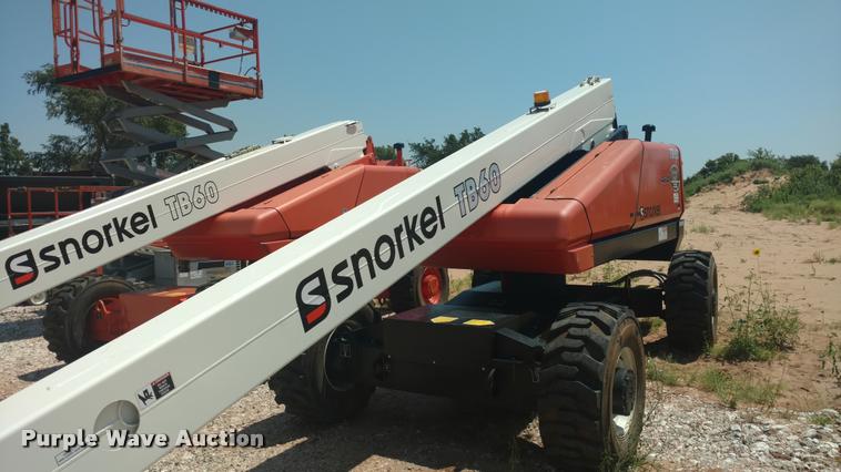 image for item DA5655 2014 Snorkel TB60 boom lift