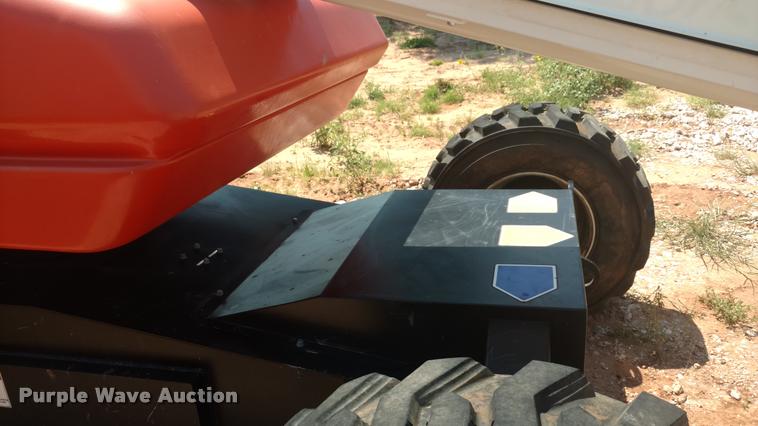 image for item DA5655 2014 Snorkel TB60 boom lift