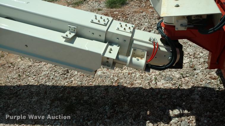 image for item DA5655 2014 Snorkel TB60 boom lift