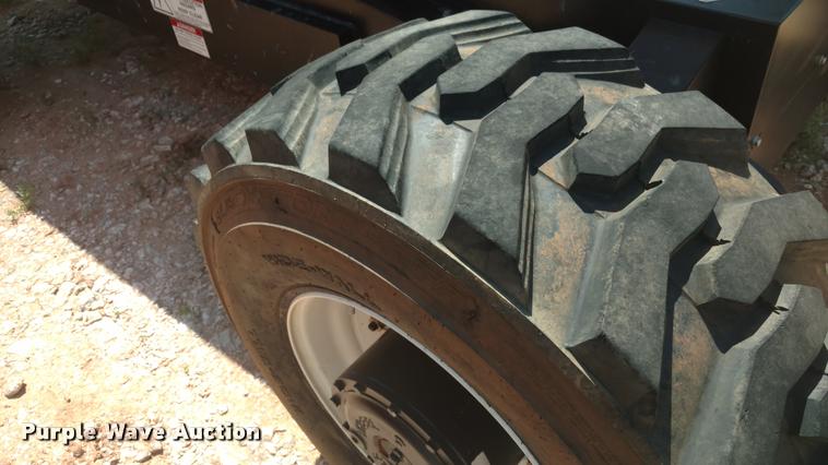 image for item DA5655 2014 Snorkel TB60 boom lift