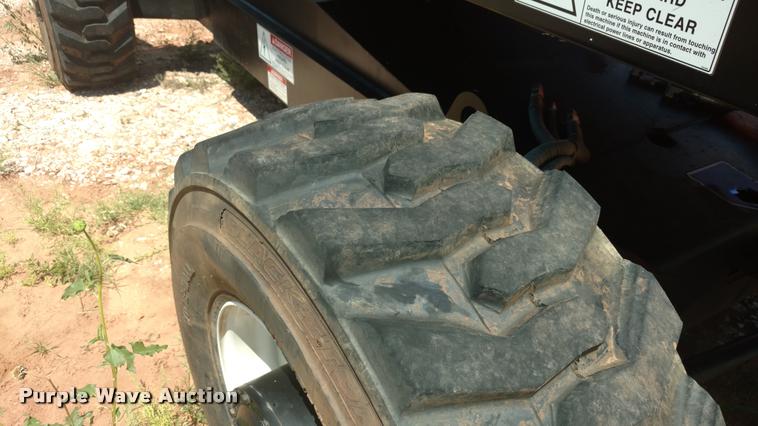 image for item DA5655 2014 Snorkel TB60 boom lift